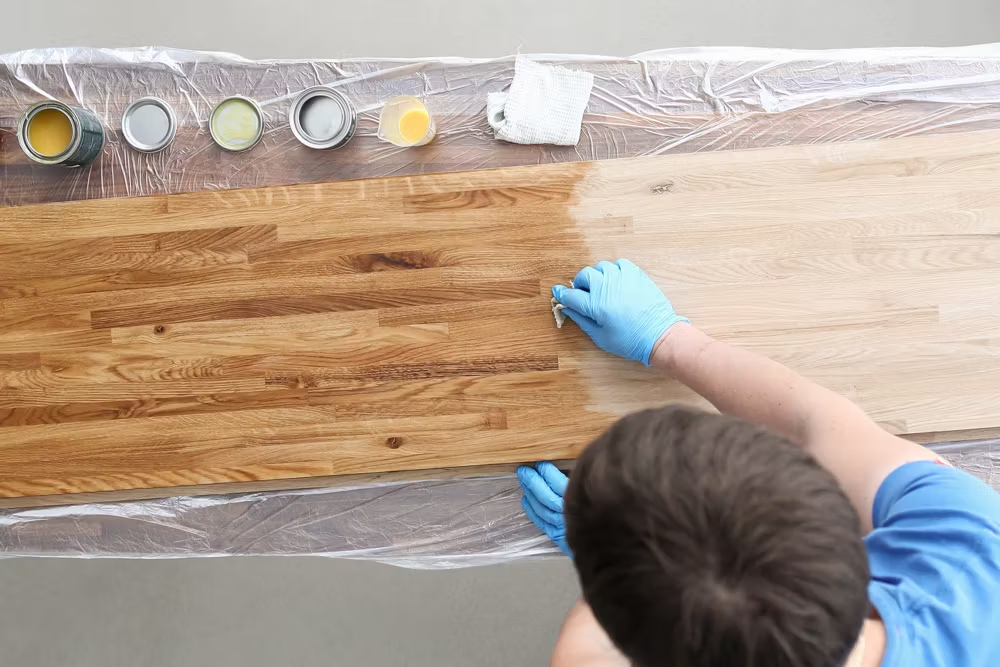 PU paint remover on wood